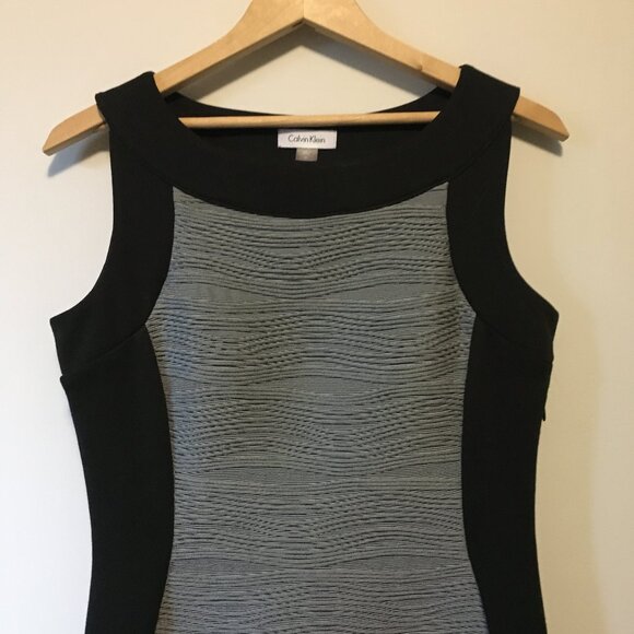 Calvin Klein Black and Grey Colourblock Sleeveless Shift Dress - Picture 3 of 16
